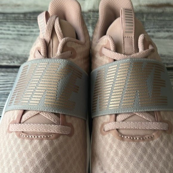 Nike Wmns In-Season TR 9 Coral Stardust Sz 8 NWOT - Picture 4 of 12